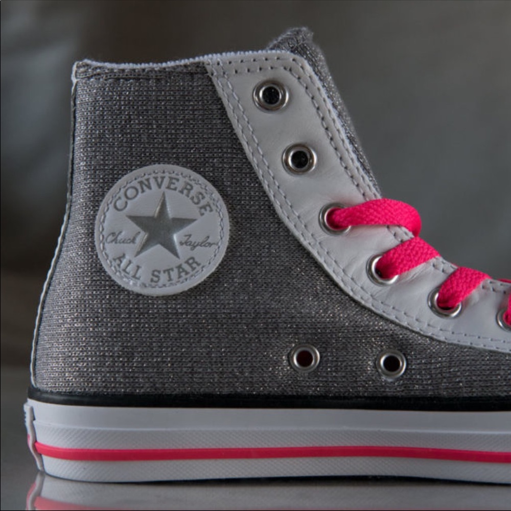 BNWOT CONVERSE ALL STAR GLITTER HIGH TOP SNEAKERS